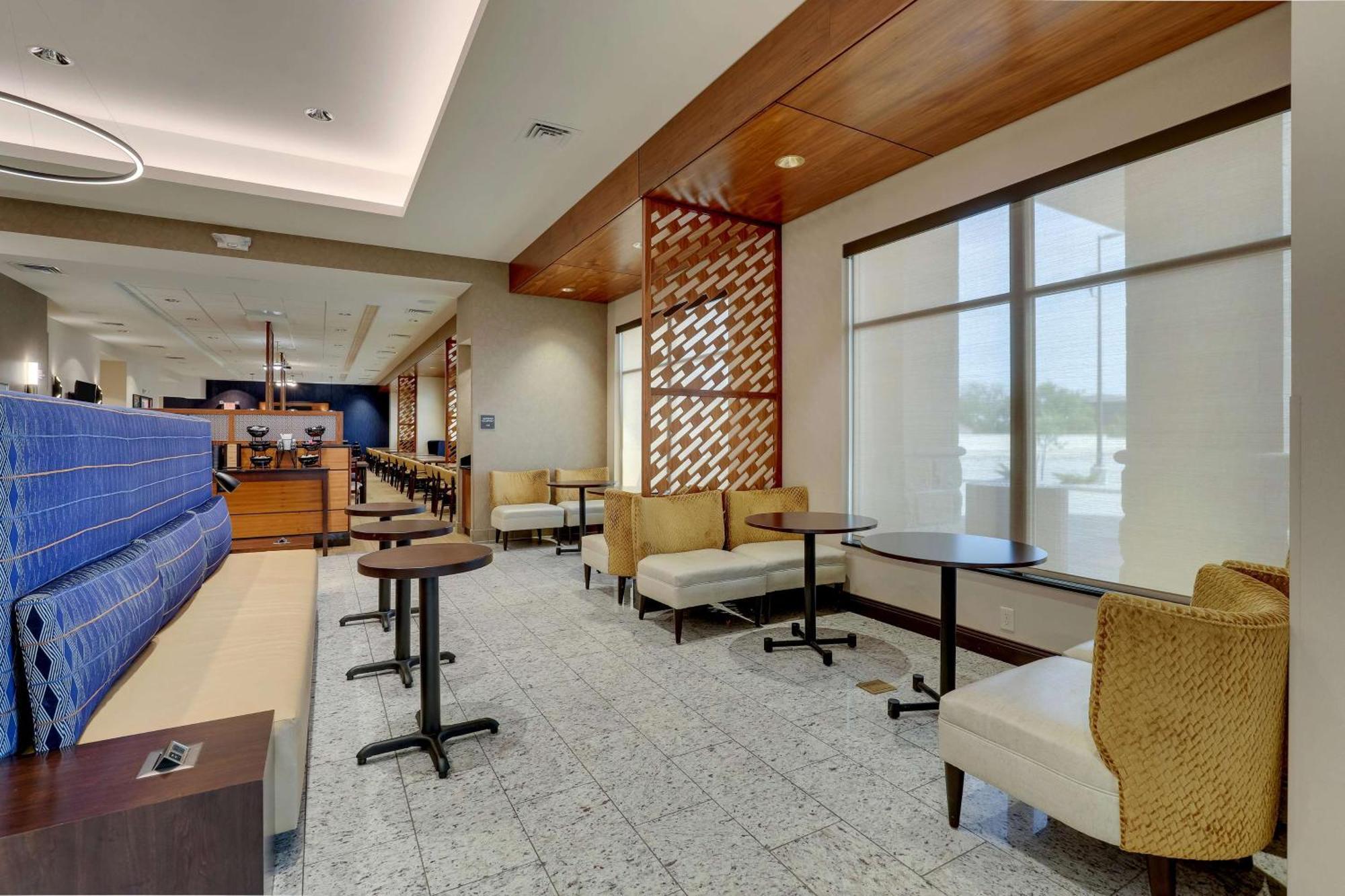 Drury Inn & Suites Lafayette In Экстерьер фото